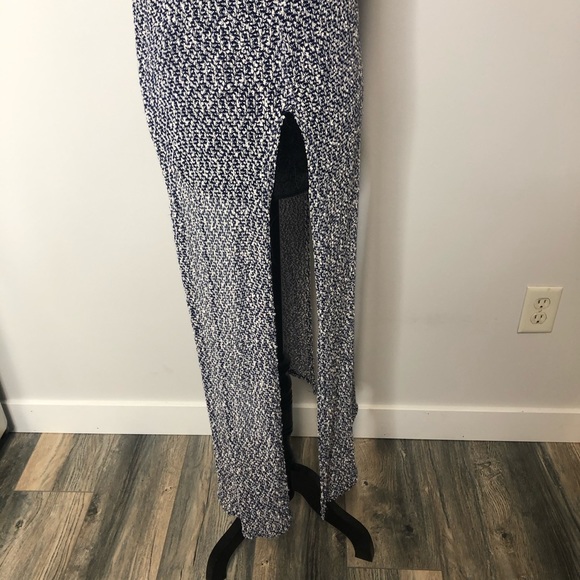 Coin 1804 Long Sleeveless Cardigan - Picture 3 of 5